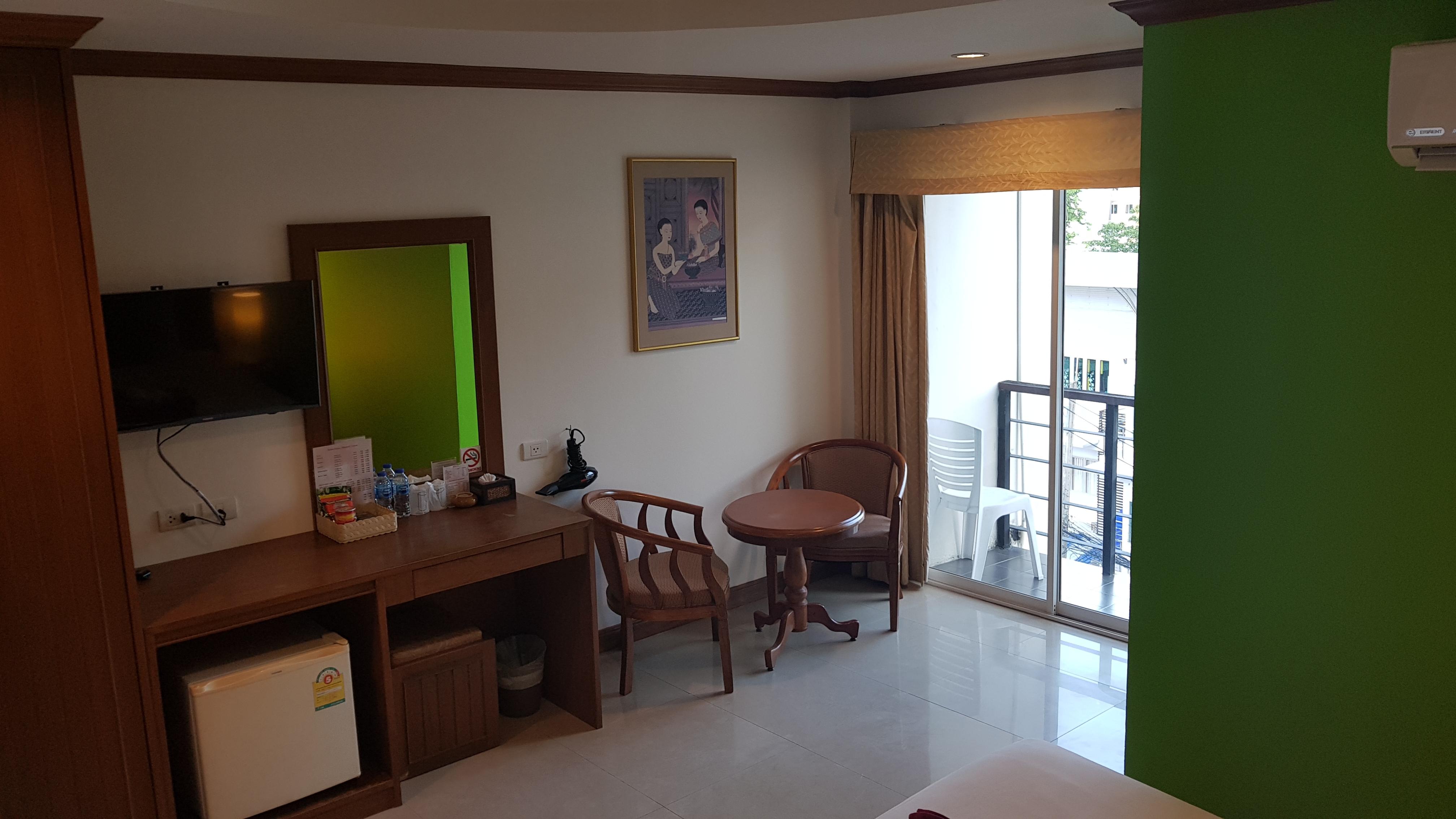 Pipikuku Hotel & Restaurant Phuket Exterior photo