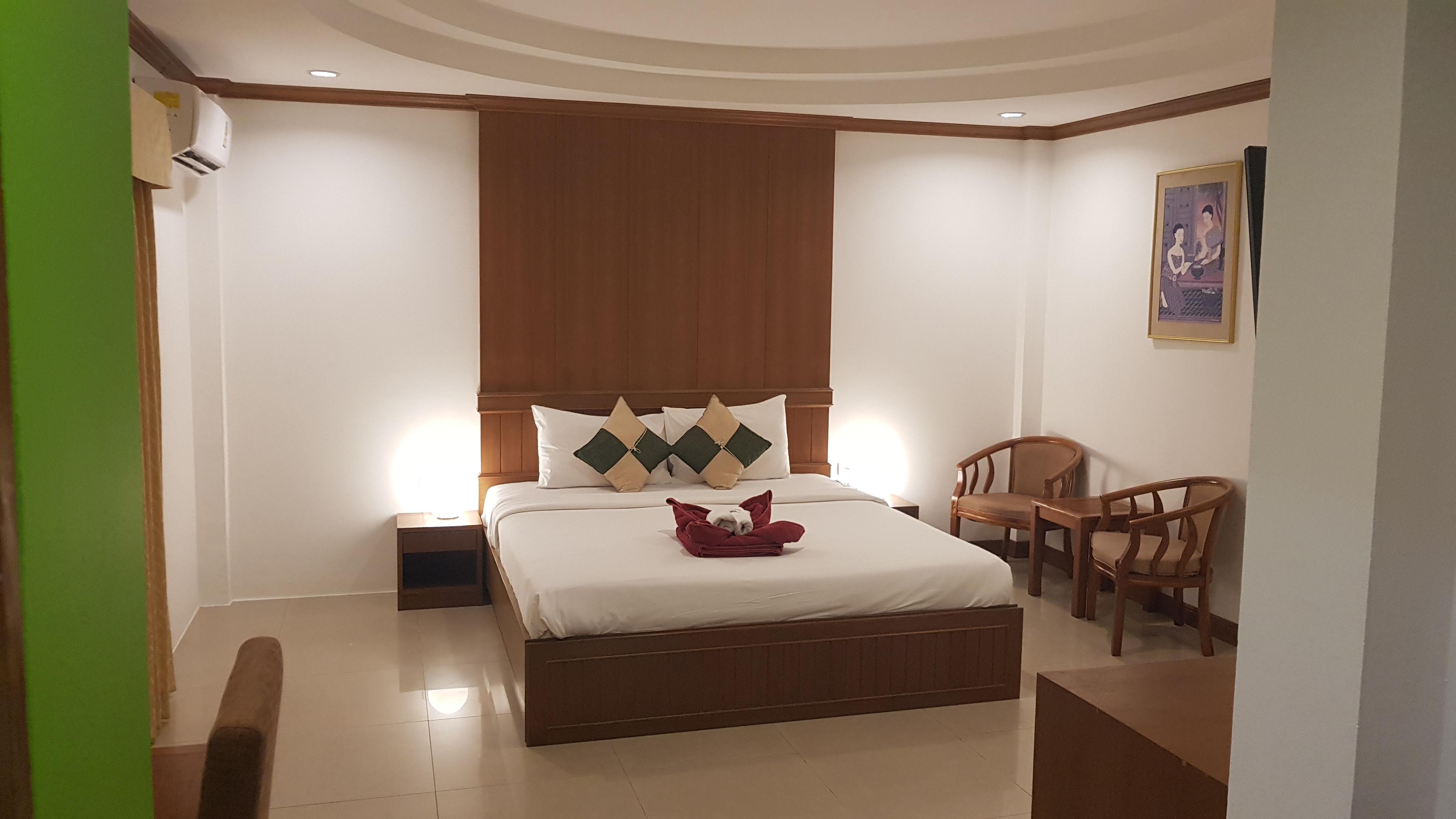 Pipikuku Hotel & Restaurant Phuket Exterior photo