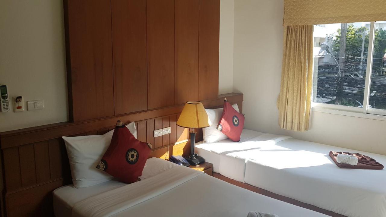 Pipikuku Hotel & Restaurant Phuket Exterior photo